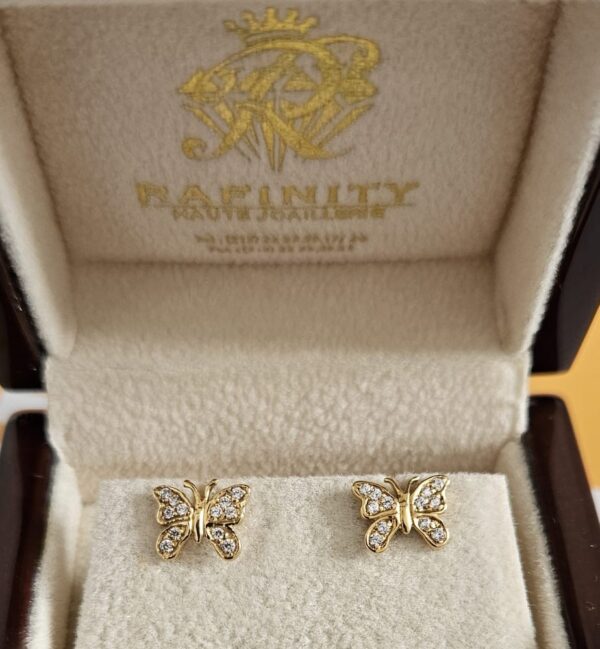 Little Girls Rafinity Brand Pair of 18K gold earrings set - Image 3