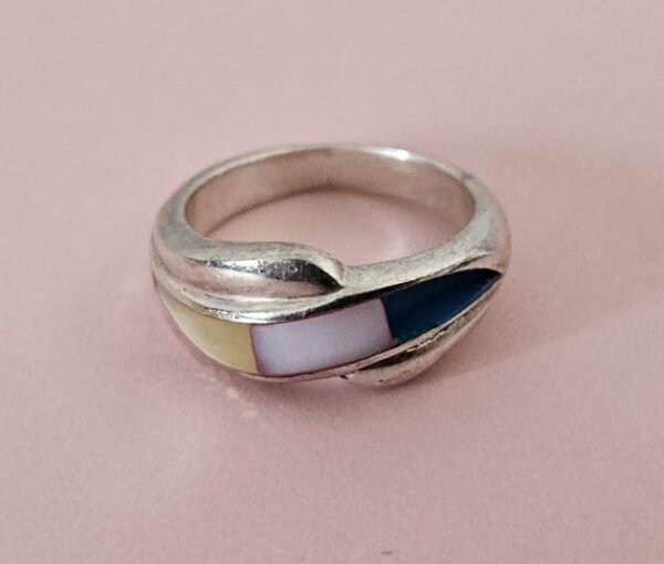 952 Silver Ring - Size 6 - Image 2