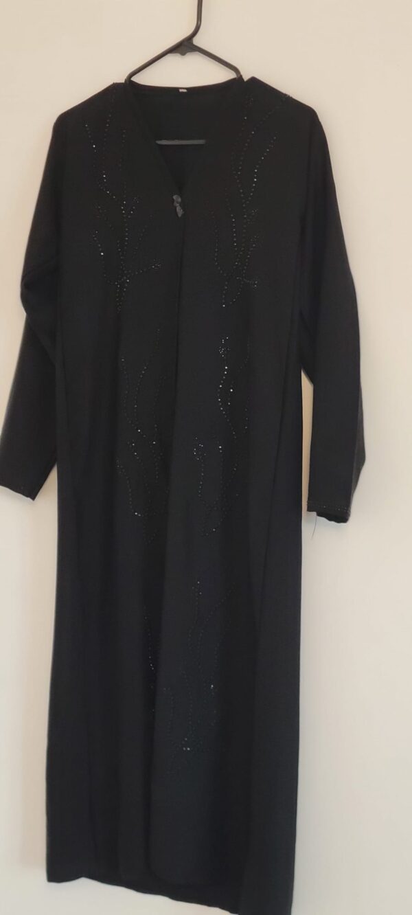 Minimalist Black Abaya for teen girls Canada