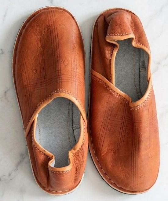 Babouches Berbères en Cuir Artisanal Marocain – Taille 38 – Couleur Camel